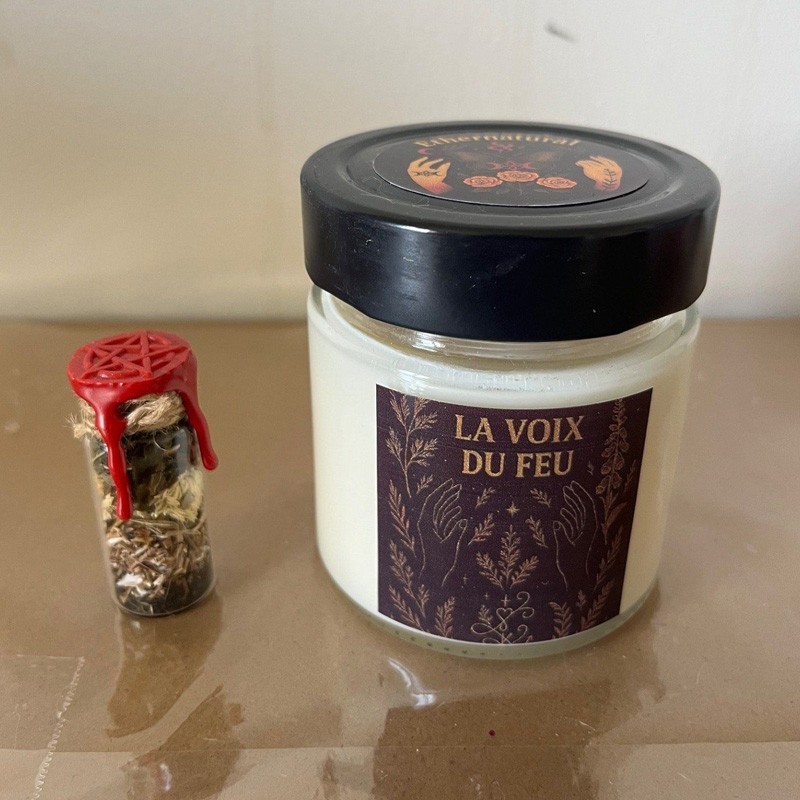 Fiole et bougie la voix du feu